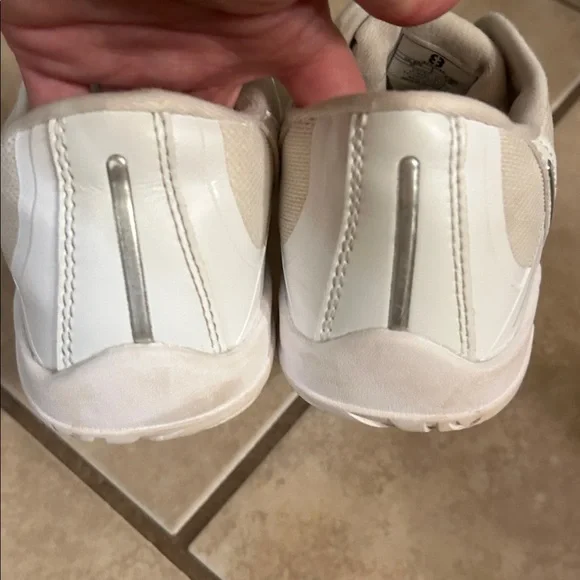 White cheer shoes Baxinier 37 - Picture 3 of 6